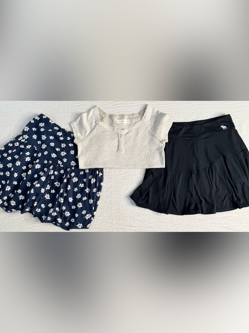 abercrombie kids Navy Floral and Black Skort Set